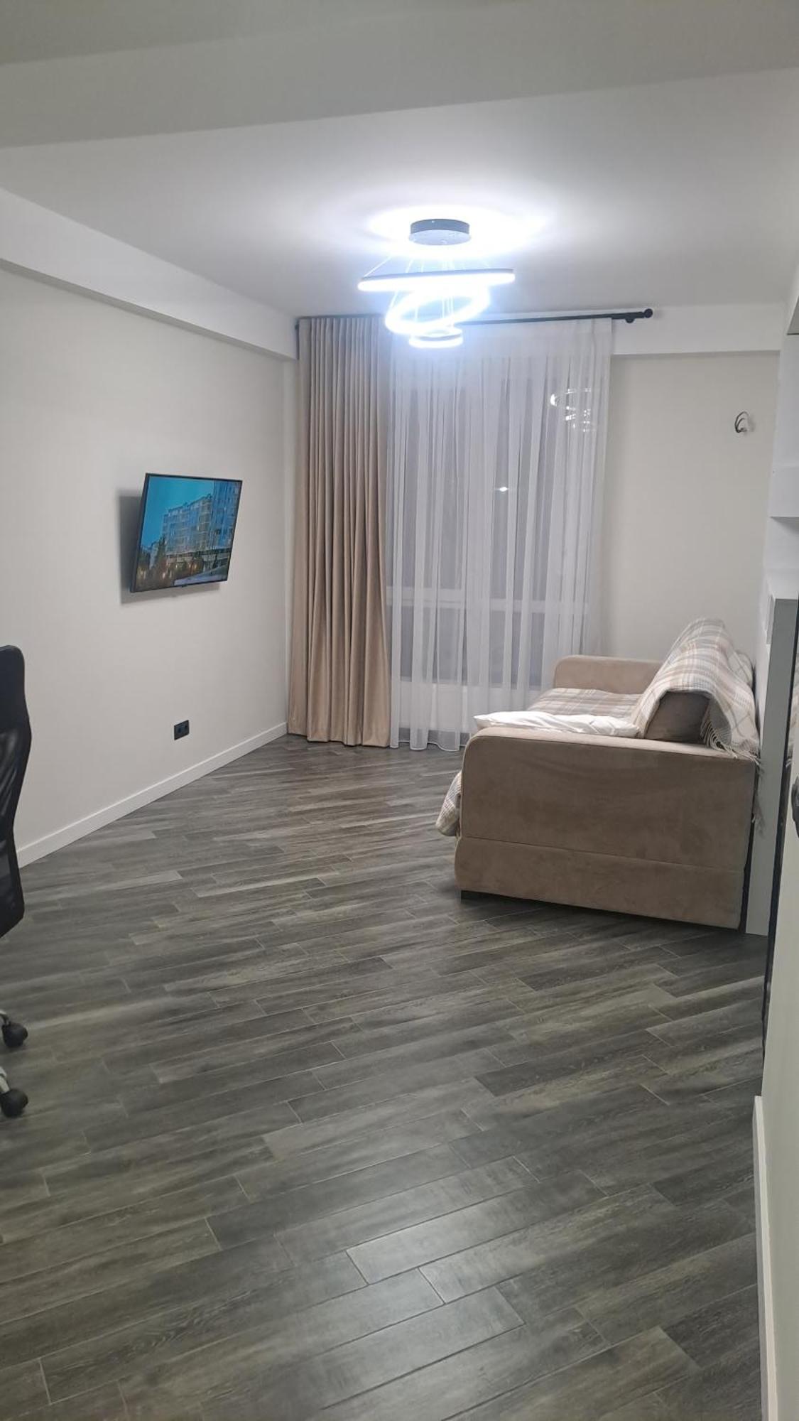Аэропорт-Номера 24/24 . Apartment Chisinau Ngoại thất bức ảnh