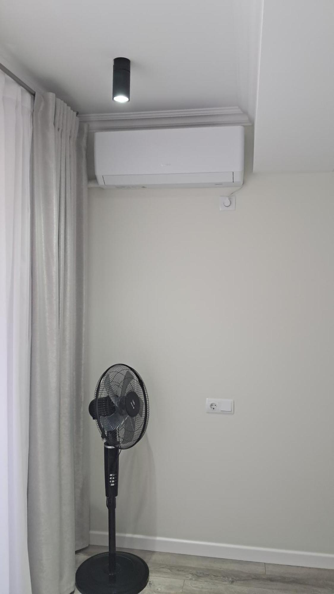 Аэропорт-Номера 24/24 . Apartment Chisinau Ngoại thất bức ảnh